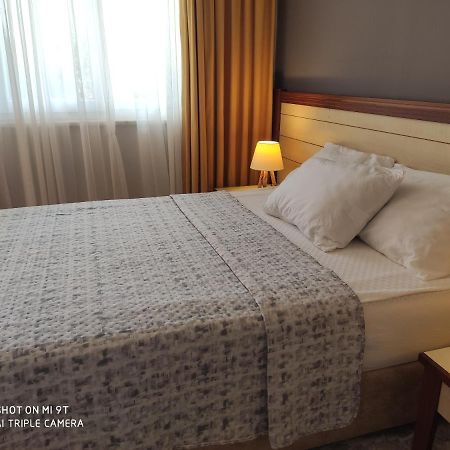 Kızılot Nostalgia World Otel מראה חיצוני תמונה